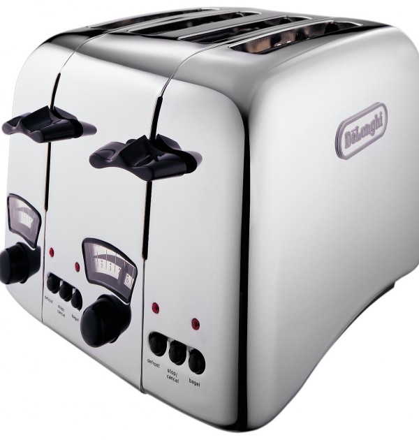 DeLonghi Argento 4 Slice Retro Toaster Chrome CT04C