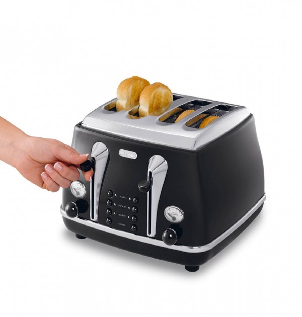 DeLonghi Icona Retro 4 Slice Toaster Black CTO4003.BK