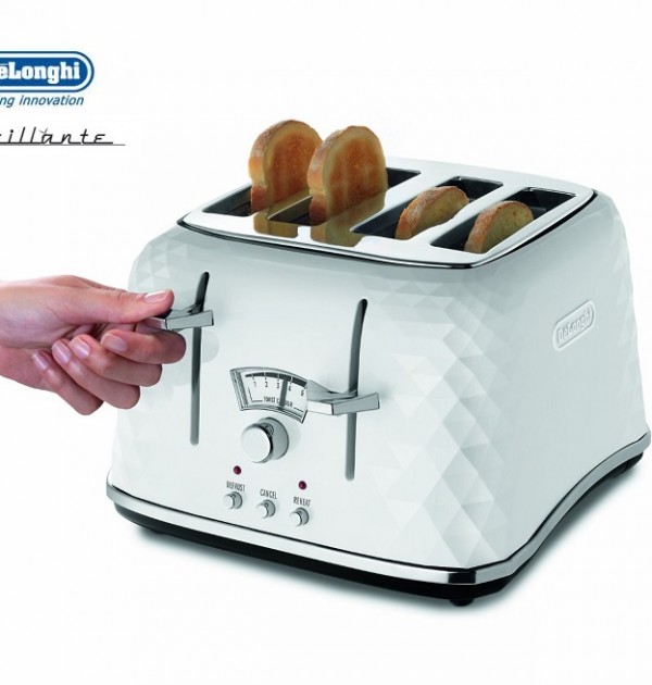 DeLonghi  Brillante 4 Slice White Toaster CTJ4003W