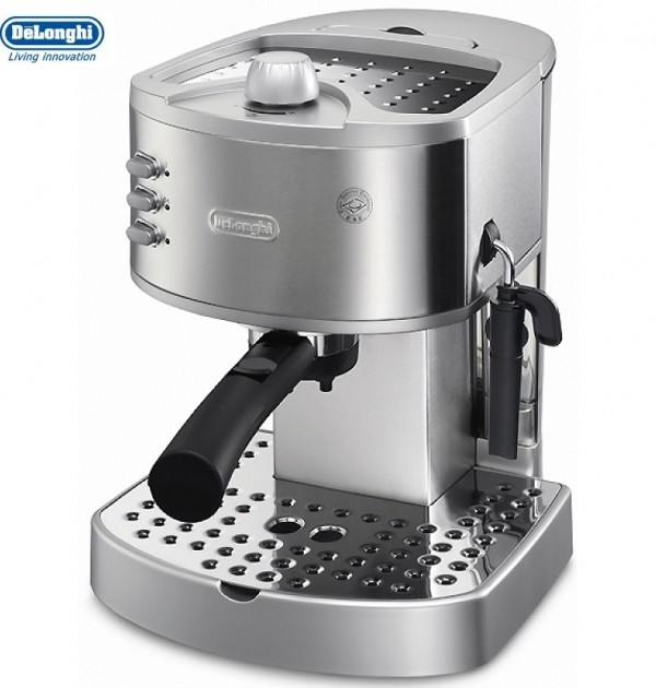 DeLonghi 15 Bar Pressure Pump Espresso & Cappuccino Coffee Maker EC330S