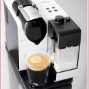 DeLonghi Nespresso Lattissima Plus Coffee Maker White EN520.W
