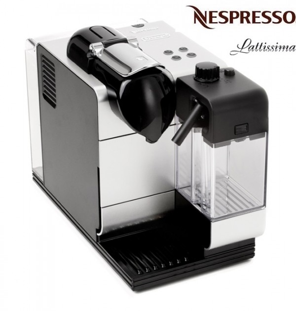 DeLonghi Nespresso Lattissima Plus Coffee Maker White EN520.W