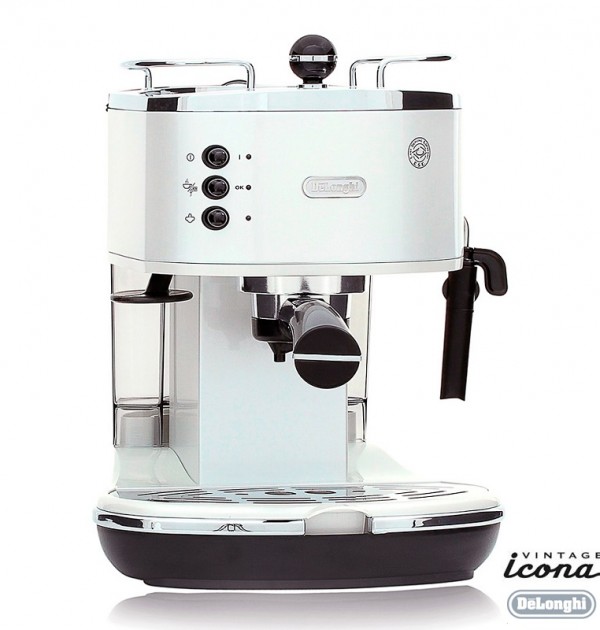 DeLonghi Icona Retro Pump Espresso Cappuccino Machine Pearl White ECO310W